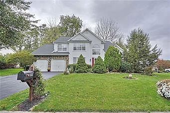 1st image of 840 Clearview Ln