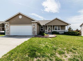 1817 Katie Rose Trl, Junction City, KS 66441