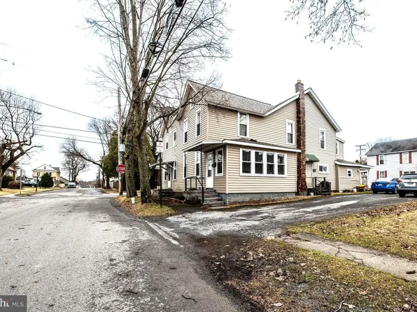 812 E Spruce St, Philipsburg, PA 16866