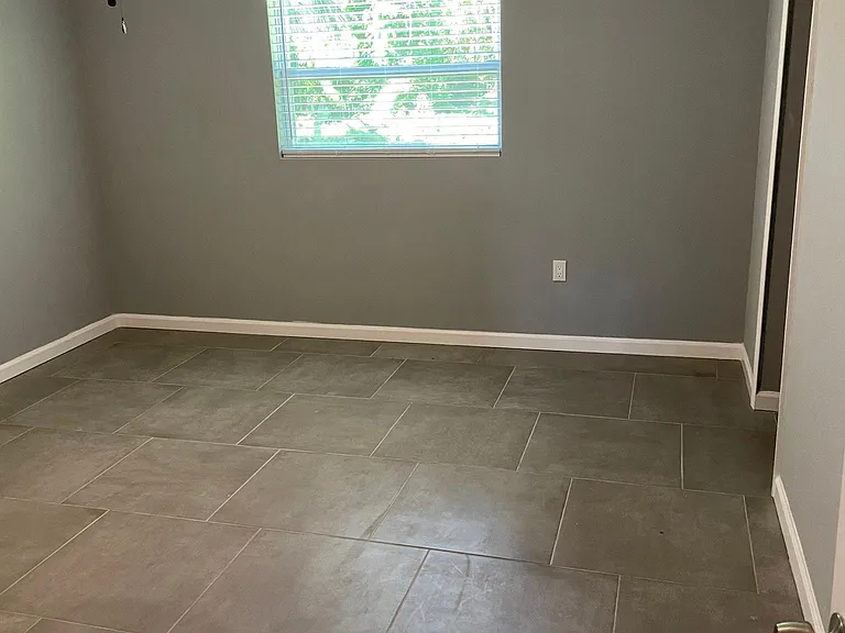 3600 Aurora Rd #A — Photo 8