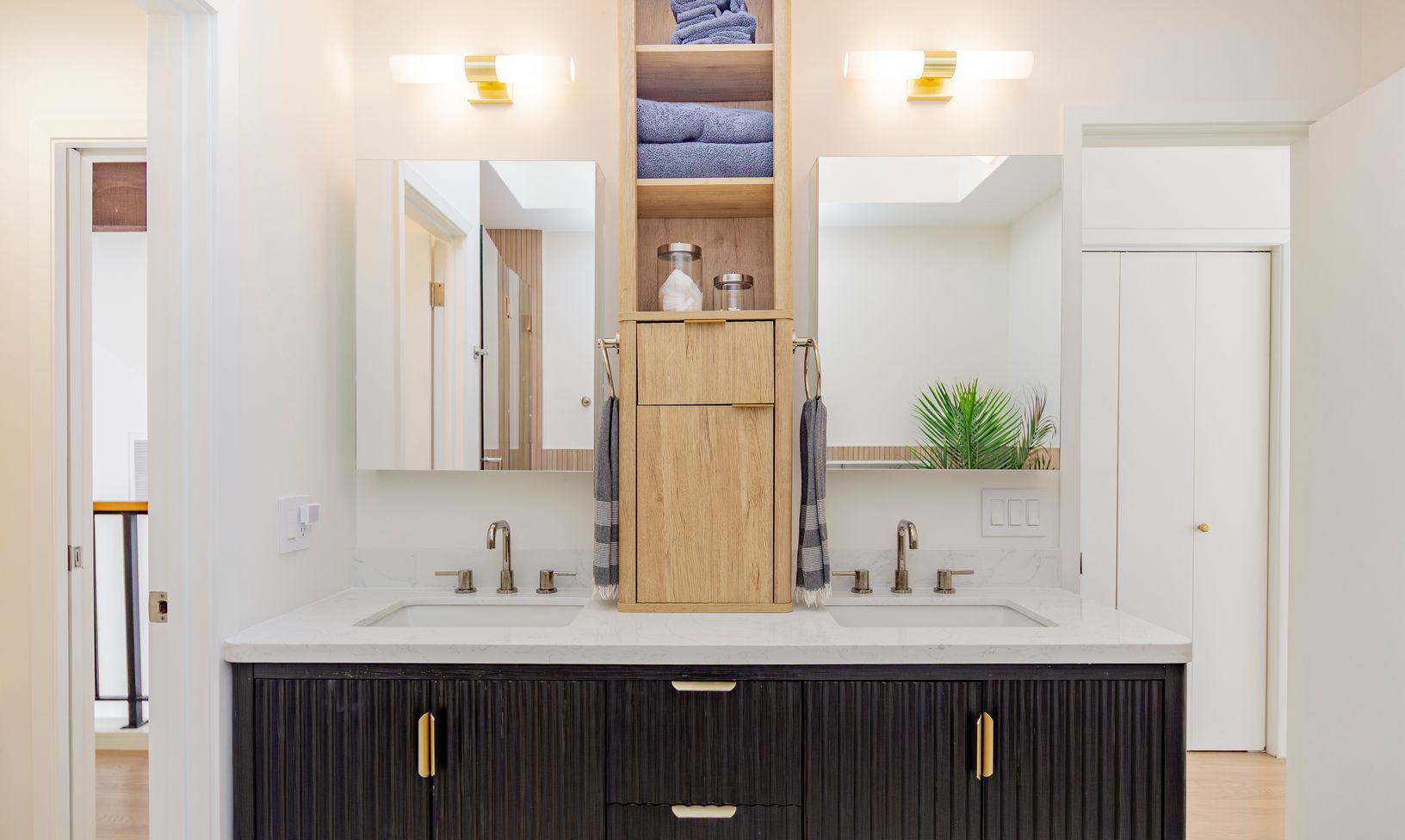  Spa Bathroom with Double Vanity