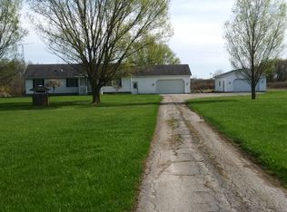 9157 Rynn Rd, Avoca, MI 48006