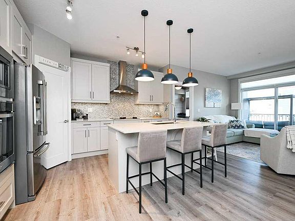 4th image of 20 Walgrove Walk SE #210