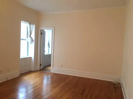 Rented by R New York | media 15