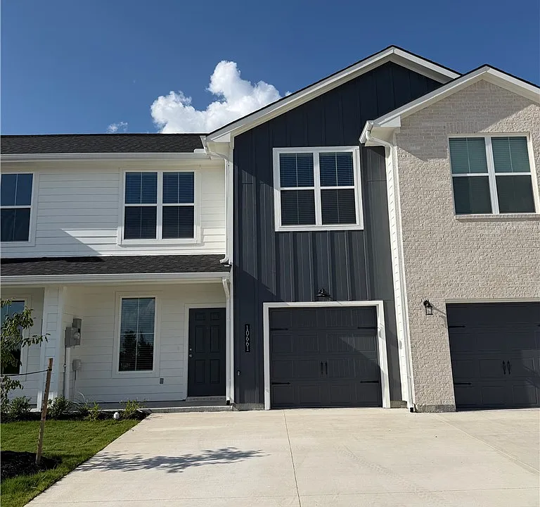 10661 Berry Branch Ln