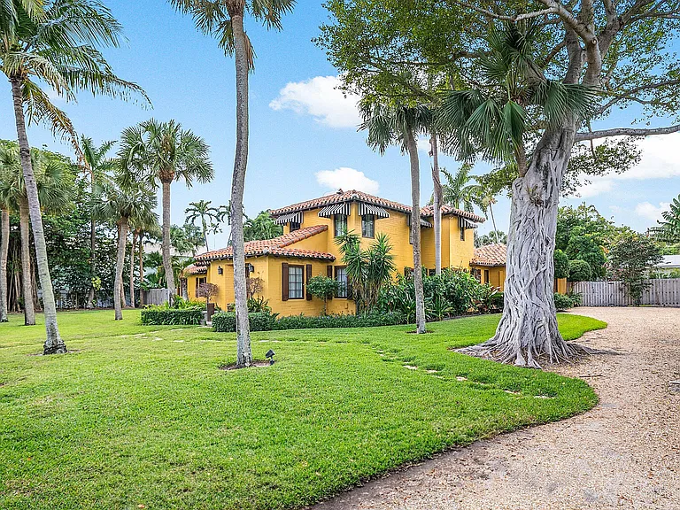 334 Palm Trl — Photo 7