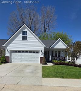 814 Nelsons Ridge Dr, Howell, MI, 48843