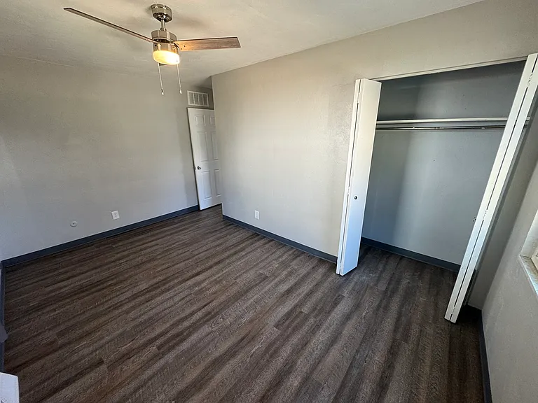 1164 Smithfarm Ave — Photo 12