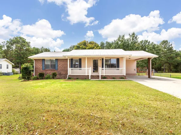 3001 Snow Ln, Oxford, AL 36203