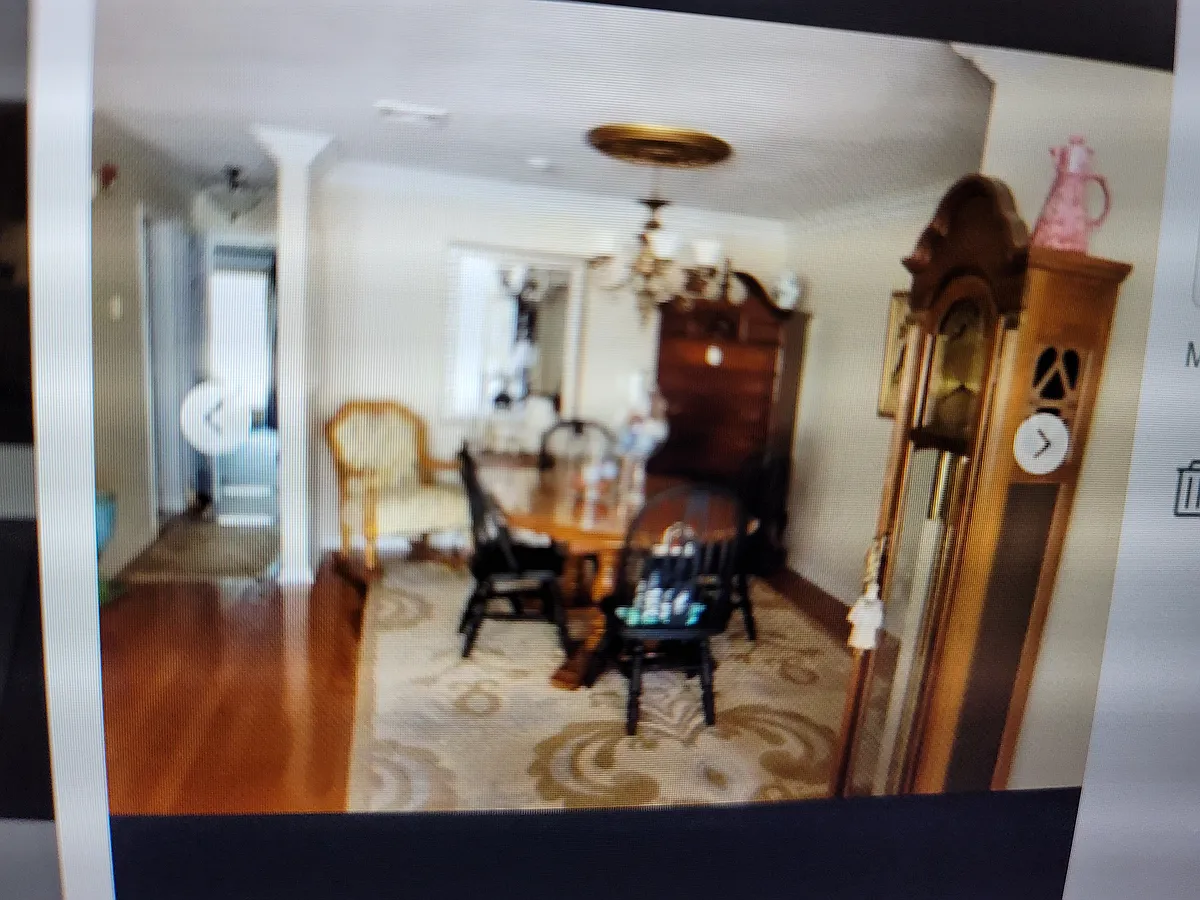 Building Photo - Victorian Ln