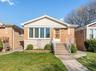 5305 N Moody Ave, Chicago, IL 60630