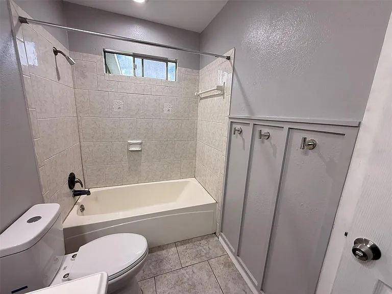 16118 Alden Ridge Dr — Photo 9