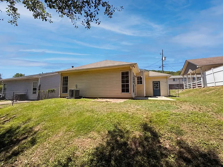 145 King Valley Rd — Photo 15