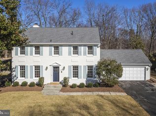 3710 Riverwood Rd, Alexandria, VA 22309