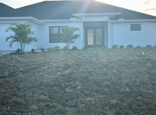 2601 NE Juanita Pl, Cape Coral, FL 33909