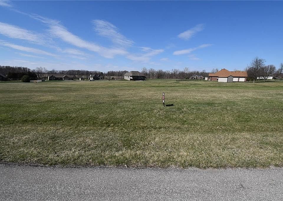 2nd image of 8222 Cedar Run Dr