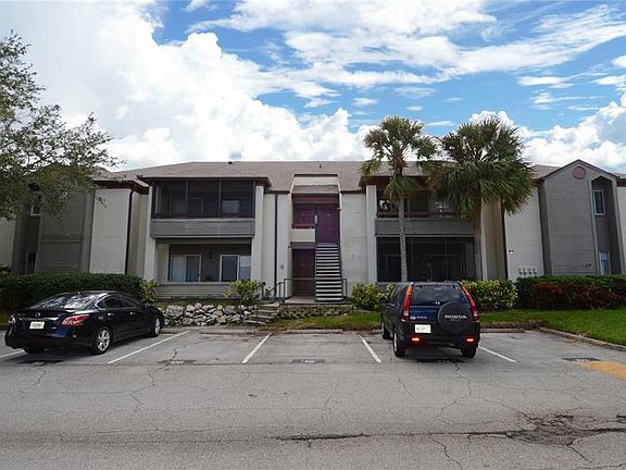 3rd image of 10263 Gandy Blvd N APT 2102