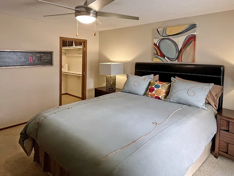 LionsHead Apartments — Photo 16