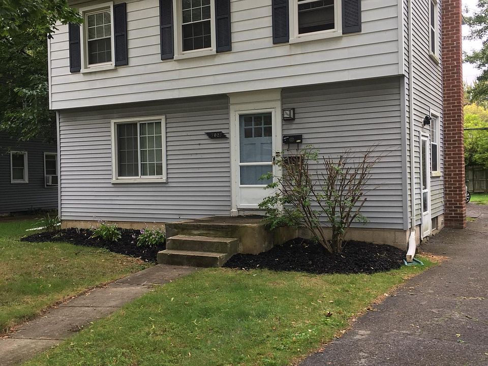 1st image of 3023 Gardner Ave #F-2