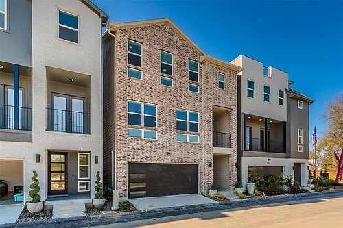2633 La Altura Ln Photo 1