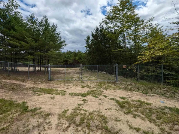 E 27 Greenville Road, Wilton, NH 03086