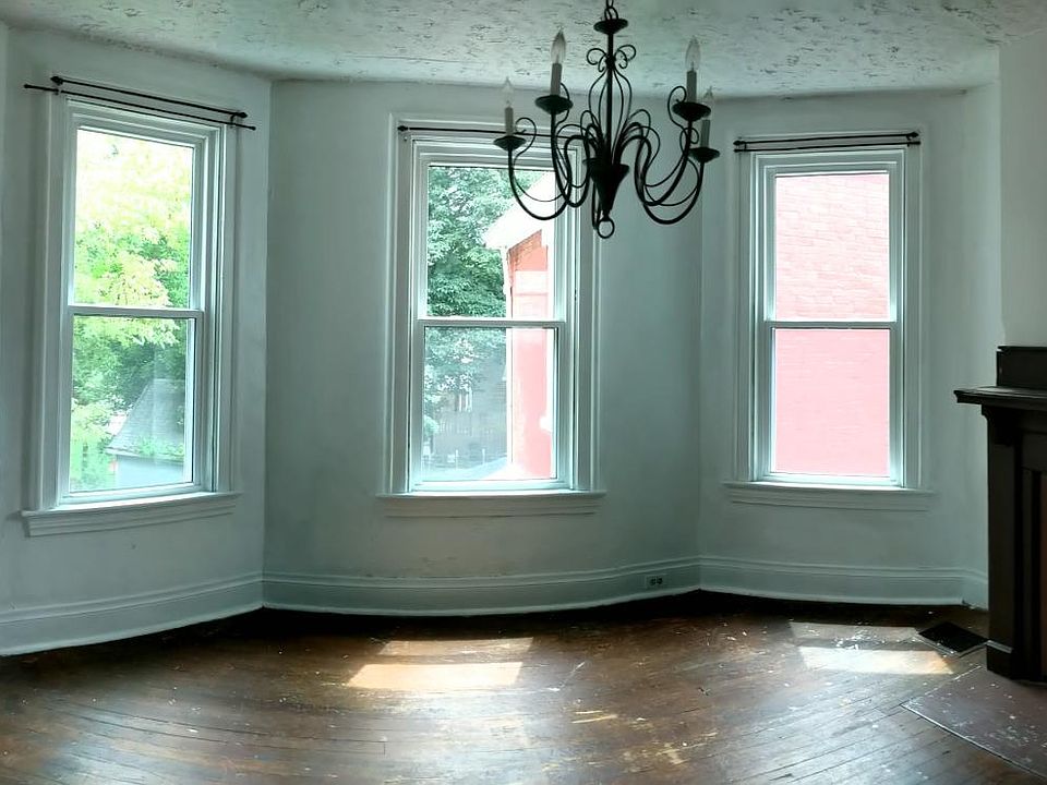 1st image of 4260 Fergus St Suite 2