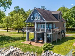 250 Riverview Dr N, Decaturville, TN 38329