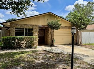 529 Hibiscus Way, Orlando, FL 32807