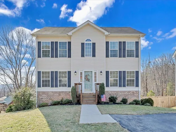 2000 Tula Dr, Salem, VA 24153