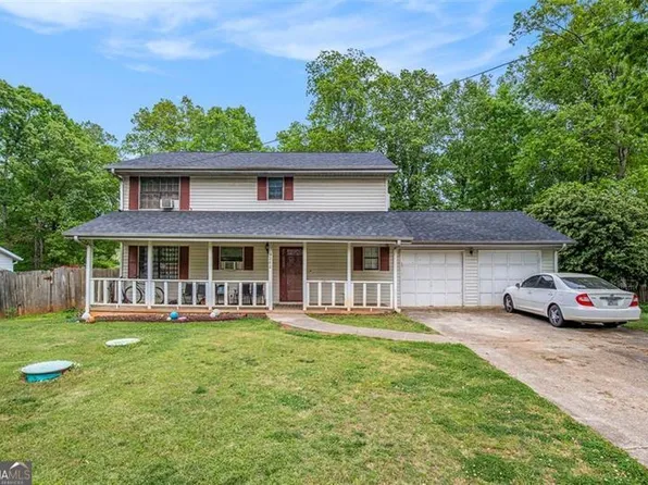 9262 Chestnut Lake Dr, Jonesboro, GA 30236