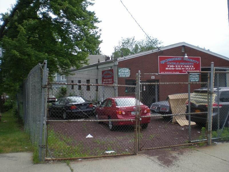 2nd image of 60 Winant Pl