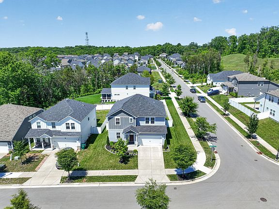 2nd image of 3557 Four Leaf Way