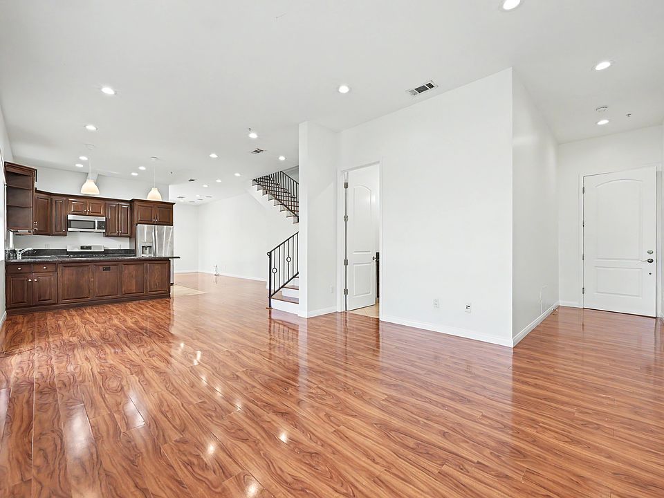 1st image of 6069 Horner St Unit 3