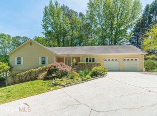 1340 Delta Cors, Lawrenceville, GA 30045