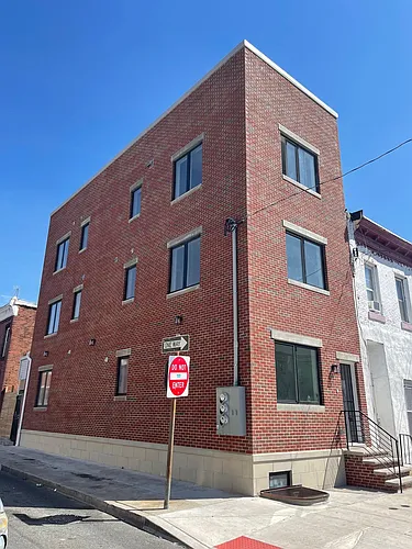 629 Porter St Photo 1