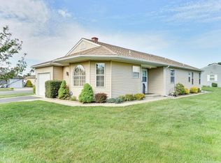 42 Stockport Dr, Toms River, NJ 08757