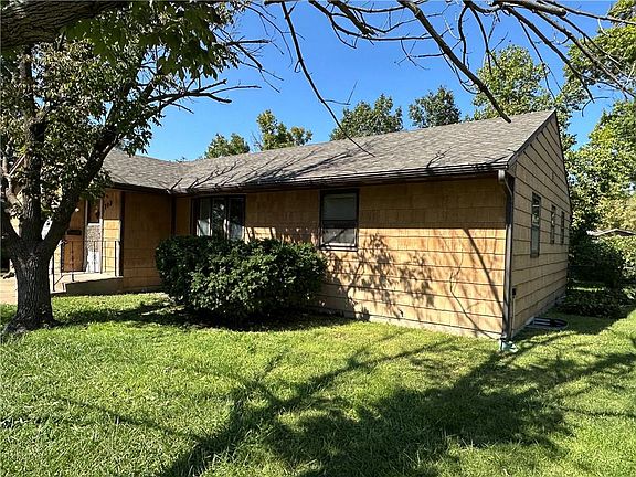 2nd image of 717 Morningside Dr