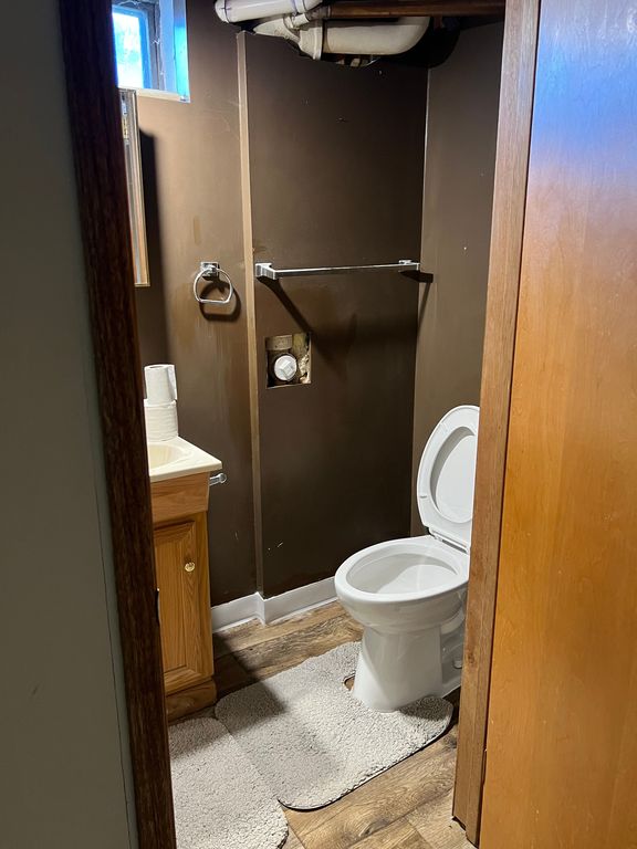 624 Easton Ave - Property Image