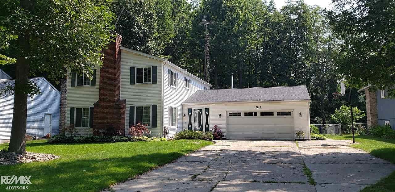 3612 Old Farm Ln, Fort Gratiot, MI 48059 Zillow