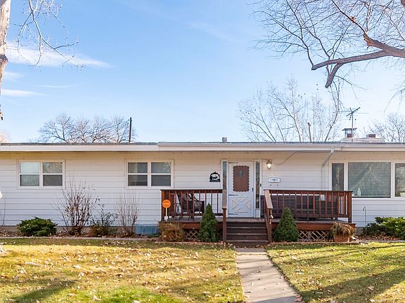 3rd image of 2032 Gorham Park Dr