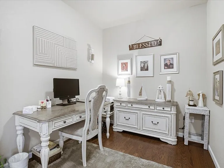11825 Sandcastle Ct — Photo 15