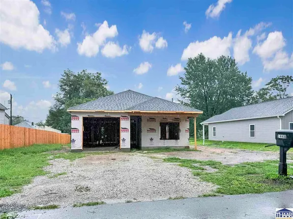1456 S 16th St, Terre Haute, IN 47802