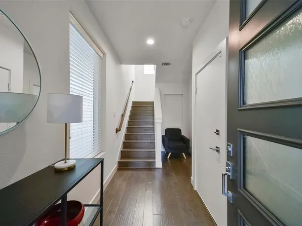 1306 Hussion St #A, Houston, TX 77003