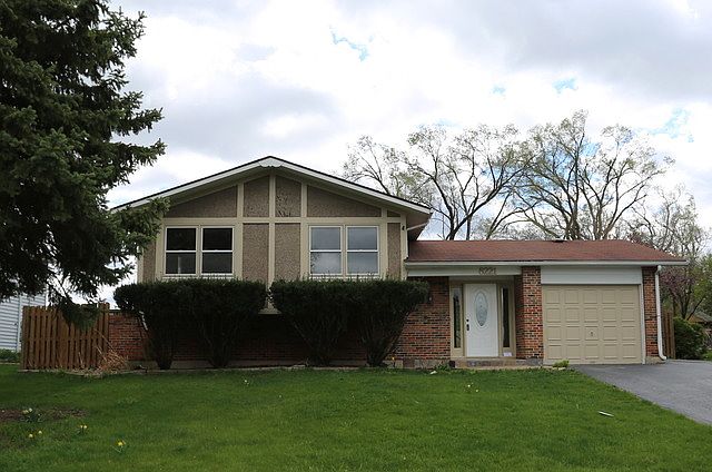 1st image of 8221 Leawood Ln