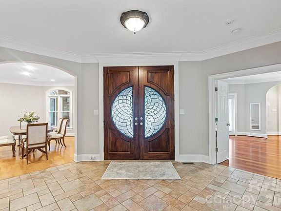 5th image of 1111 Real Quiet Ln