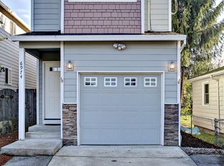 6974 N Columbia Way, Portland, OR 97203