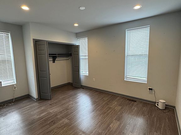 Large bedroom with private bathroom