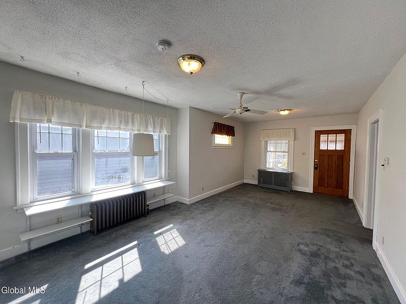 4th image of 1182 S Country Club Drive
