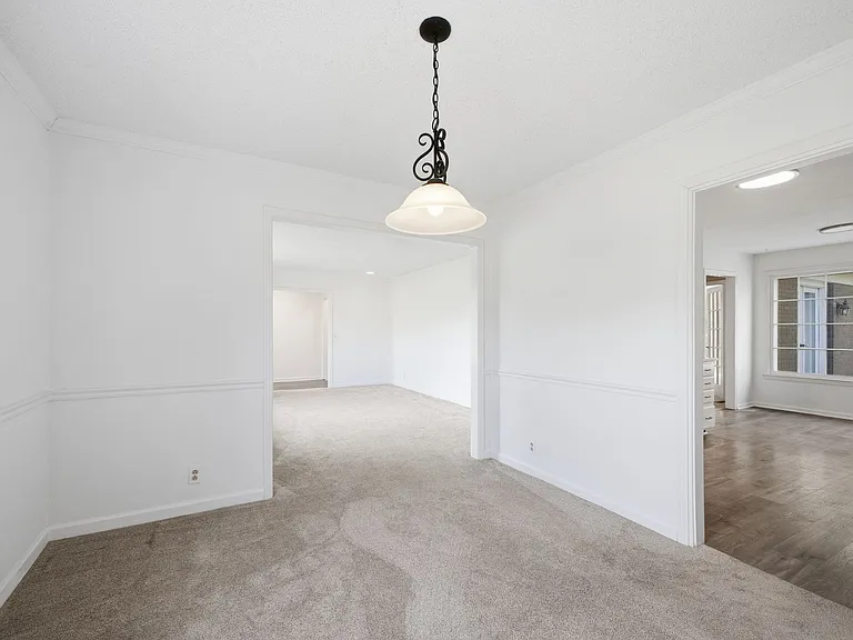 6406 Fischer Ct — Photo 6