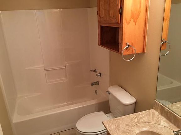 5th image of 1703 W Bronze St